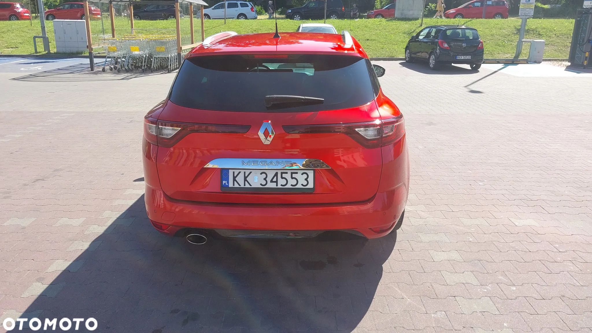 Renault Megane ENERGY TCe 130 BOSE EDITION - 6