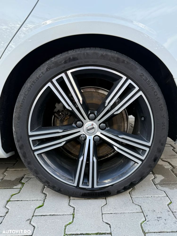 Volvo V60 - 25