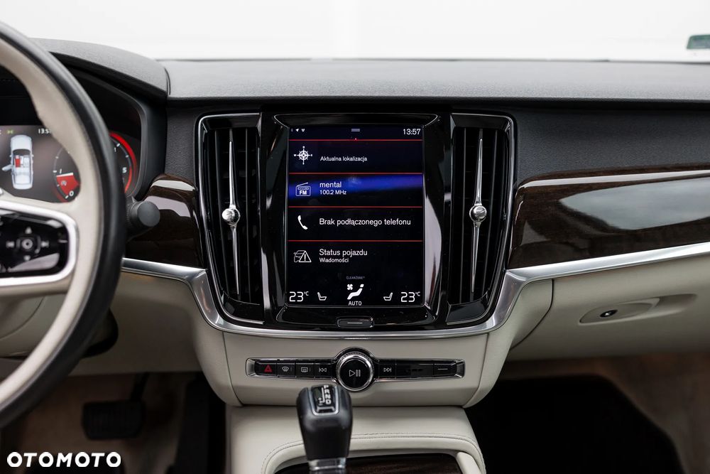 Volvo S90 D5 AWD Inscription - 28