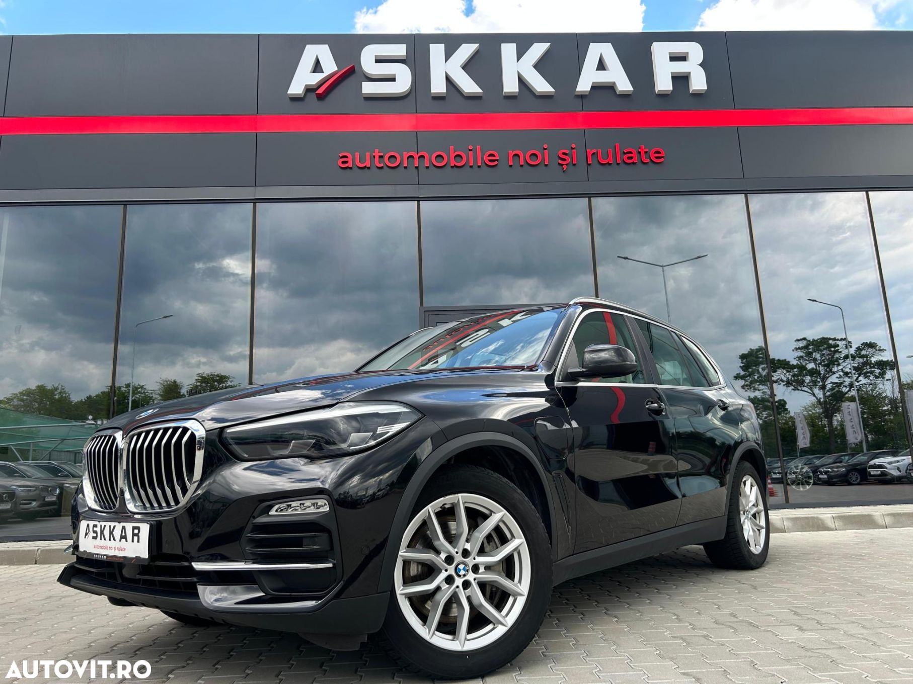 BMW X5 xDrive45e xLine - 1