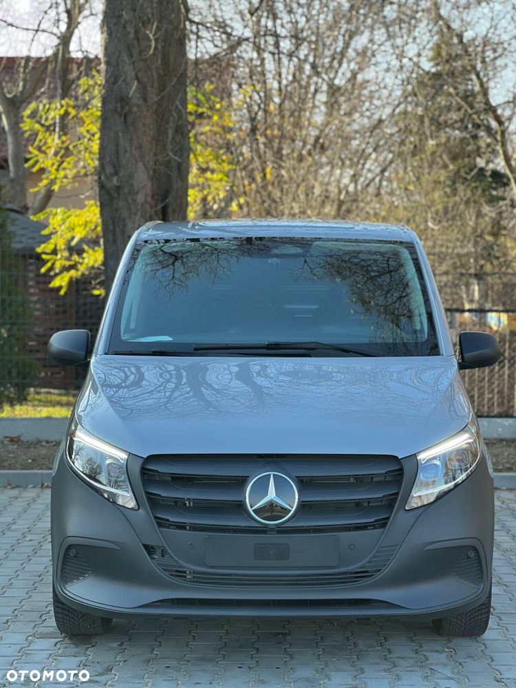 Mercedes-Benz Vito Vito - 2