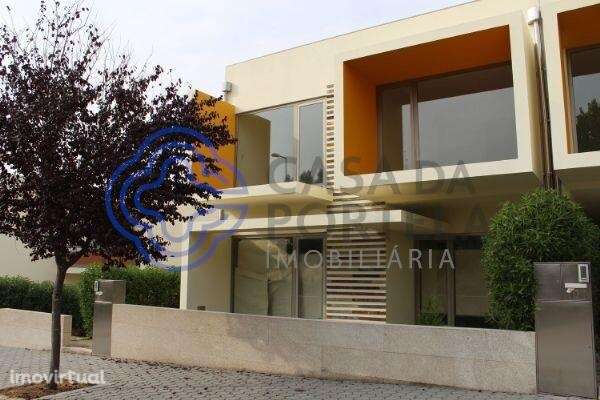 Excelente moradia T5, em construção, amplo salão, terraço,  jardim, va - Grande imagem: 2/28