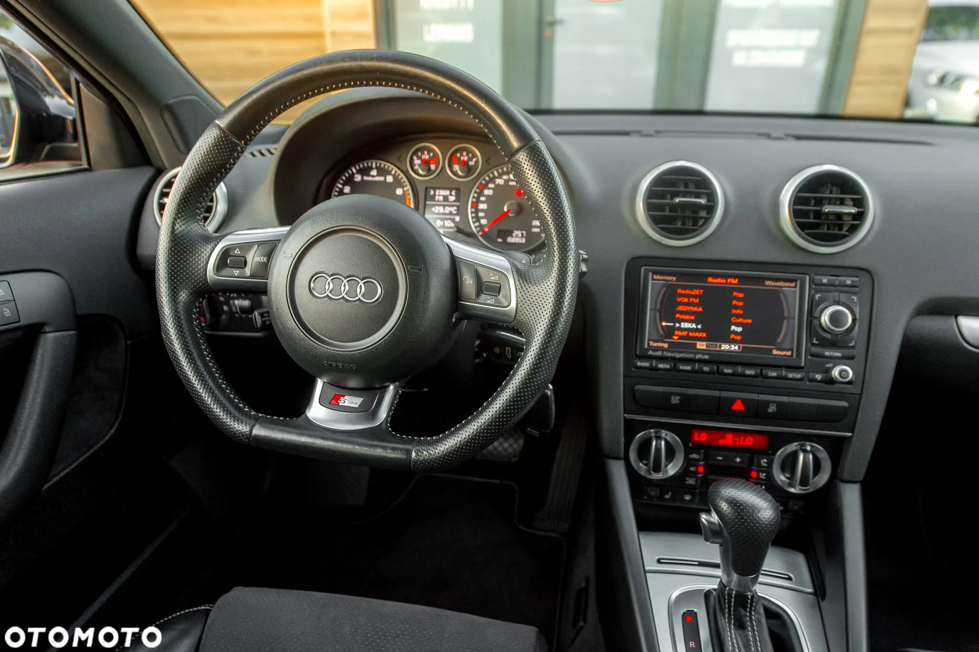 Audi A3 2.0 TFSI Sportback quattro S tronic S line Sportpaket - 24