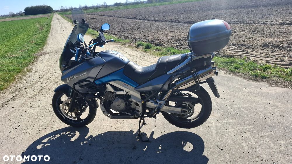 Suzuki V-STROM - 13