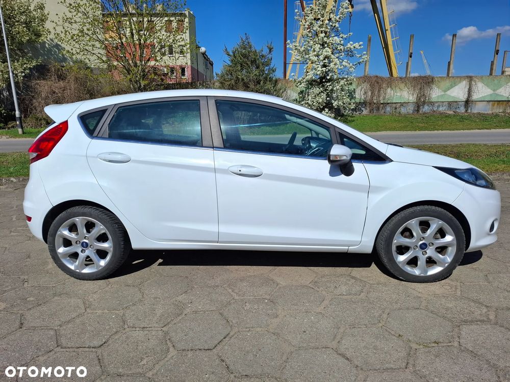 Ford Fiesta 1.4 Titanium - 8