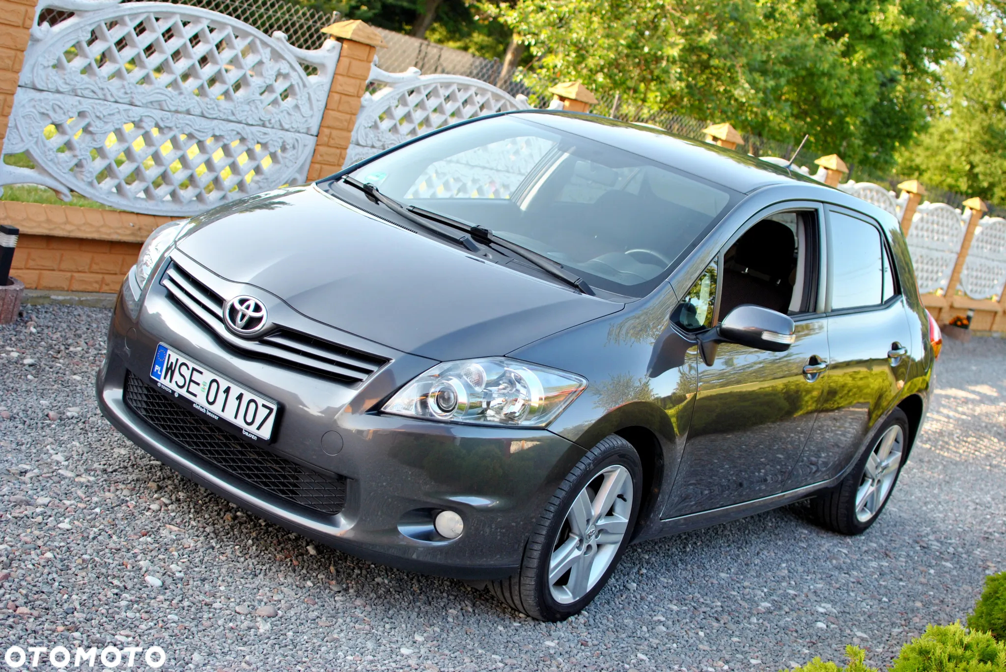 Toyota Auris 1.6 Selection - 3
