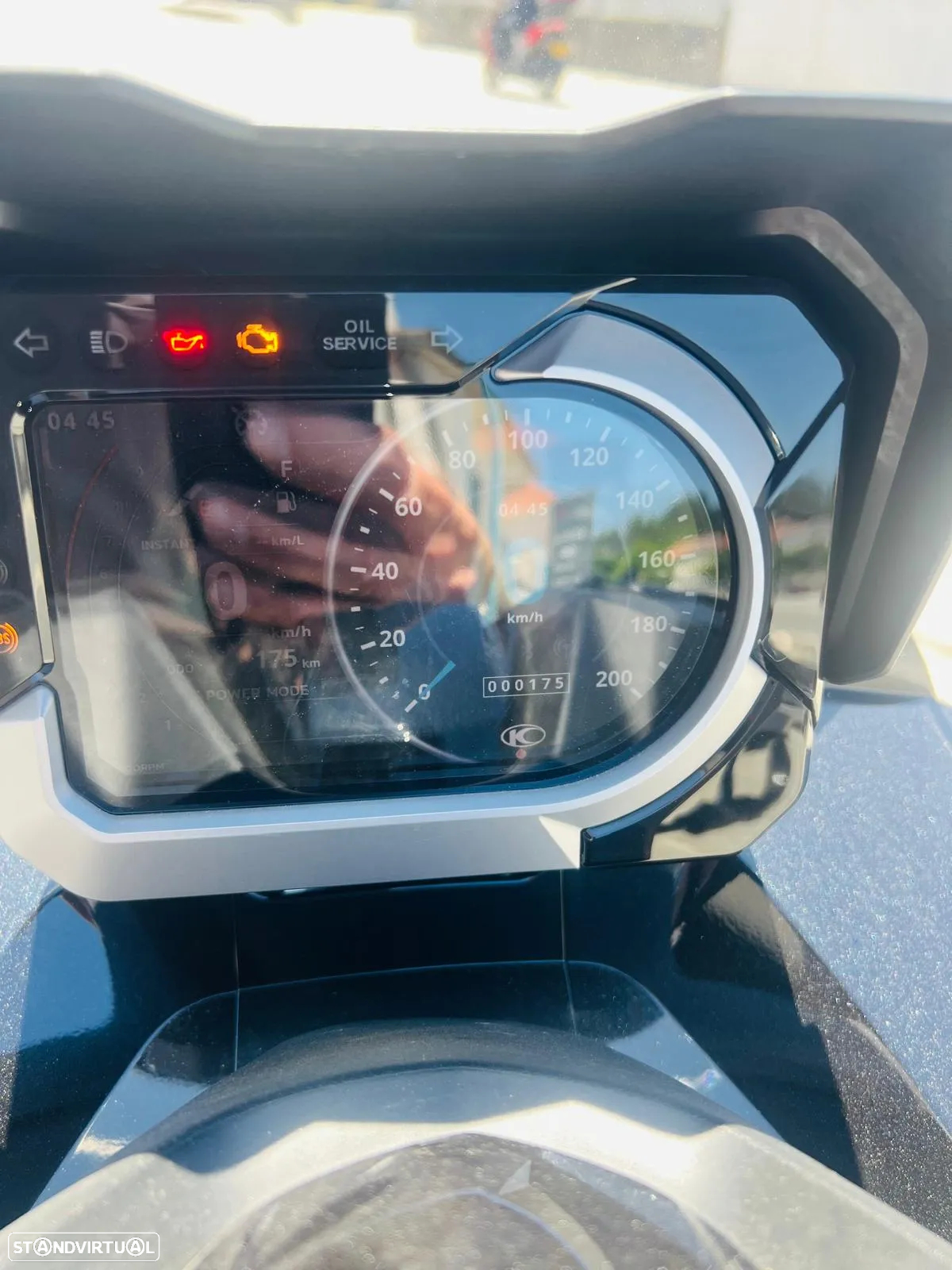 Kymco CV3 - 4