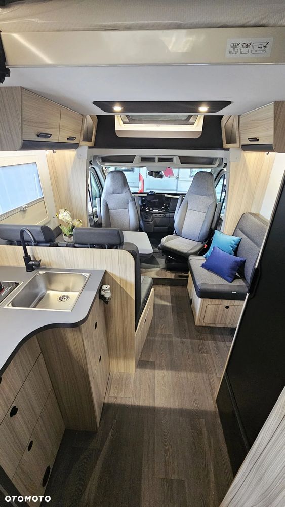 Sun Living by Adria S 72SP ZIMOWY 5 OSOBOWY FORD TRANSIT 165KM AUTOMAT - 12
