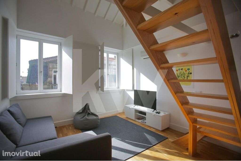 T1 Duplex, na prestigiada Rua de Santa Catarina, no coração da cidade - Grande imagem: 3/36