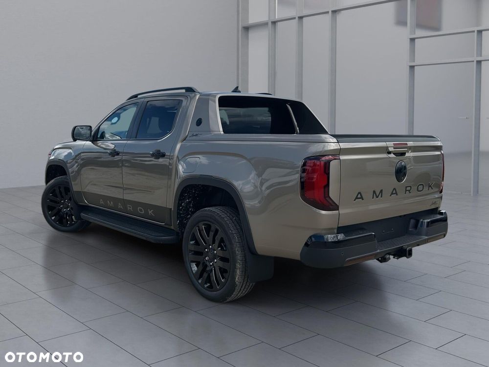 Volkswagen Amarok - 7