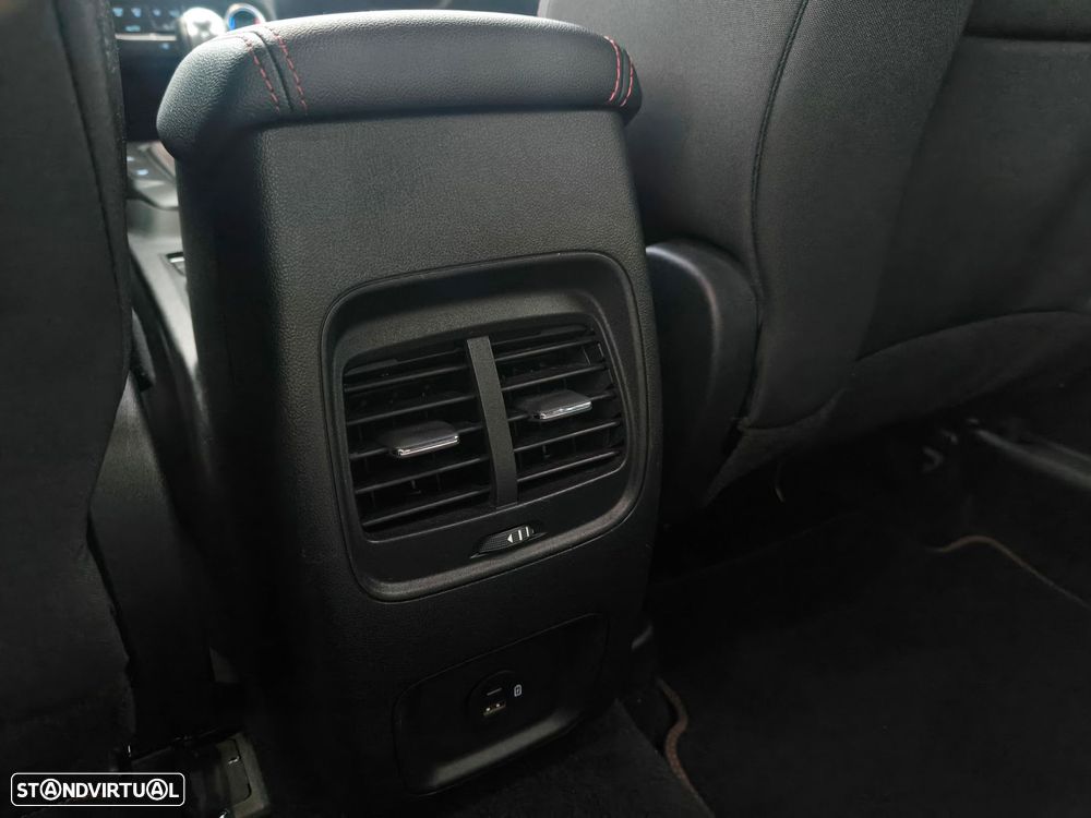 Ford Kuga 1.5 EcoBoost ST-Line - 22