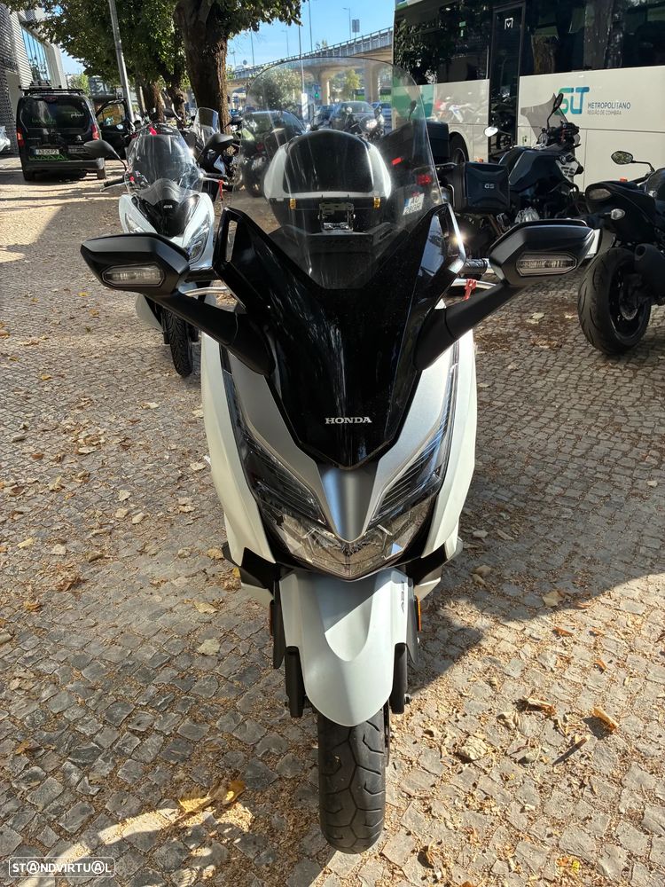 Honda Forza 300 IA - 3