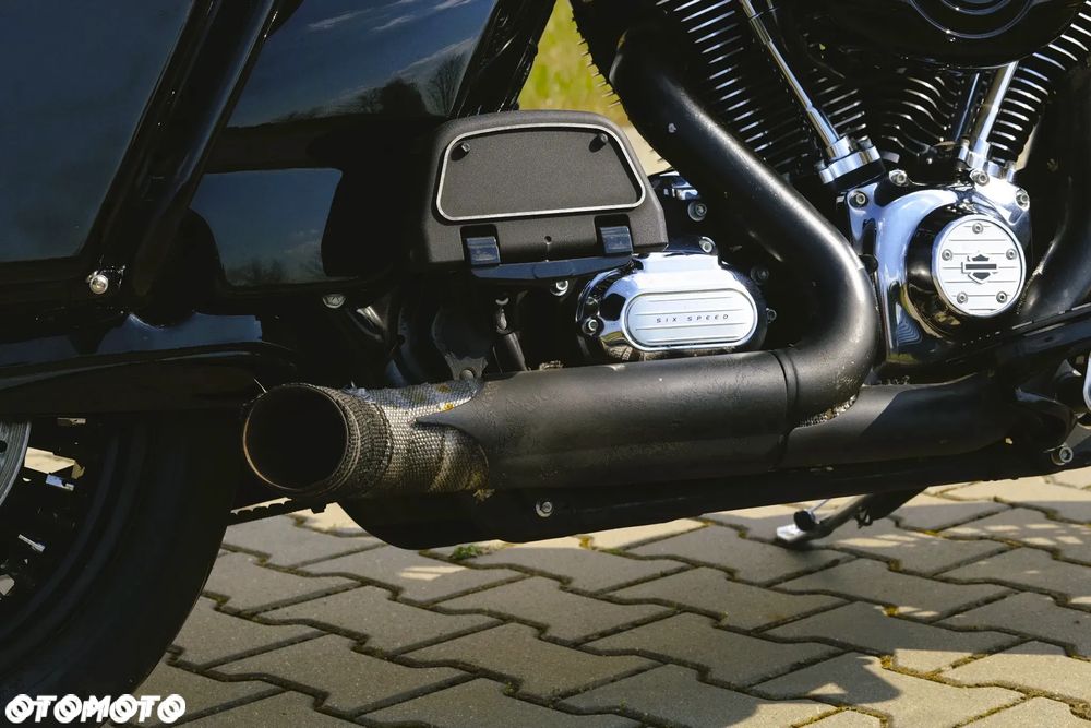 Harley-Davidson Touring Road King - 12
