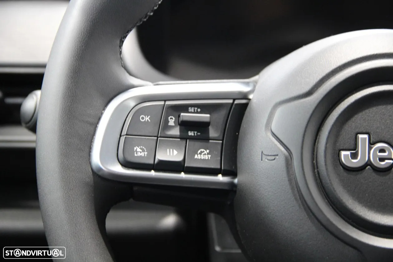 Jeep Avenger 1.2 GSE T3 Altitude - 15