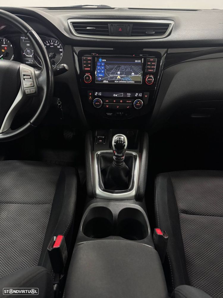 Nissan Qashqai 1.5 dCi Acenta - 26