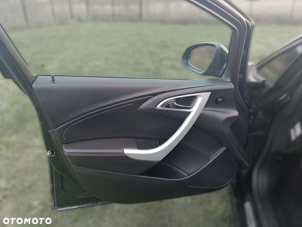 Opel Astra 1.4 Turbo ecoFLEX Start/Stop 150 Jahre - 10