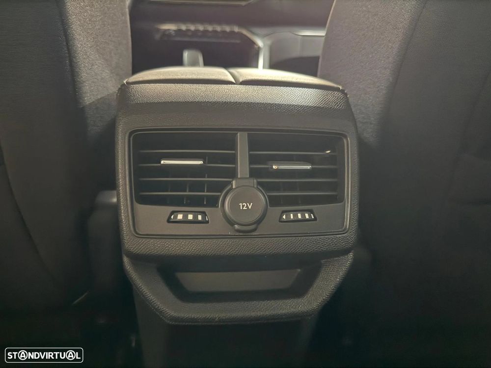 Peugeot 3008 1.5 BlueHDi Allure EAT8 - 14