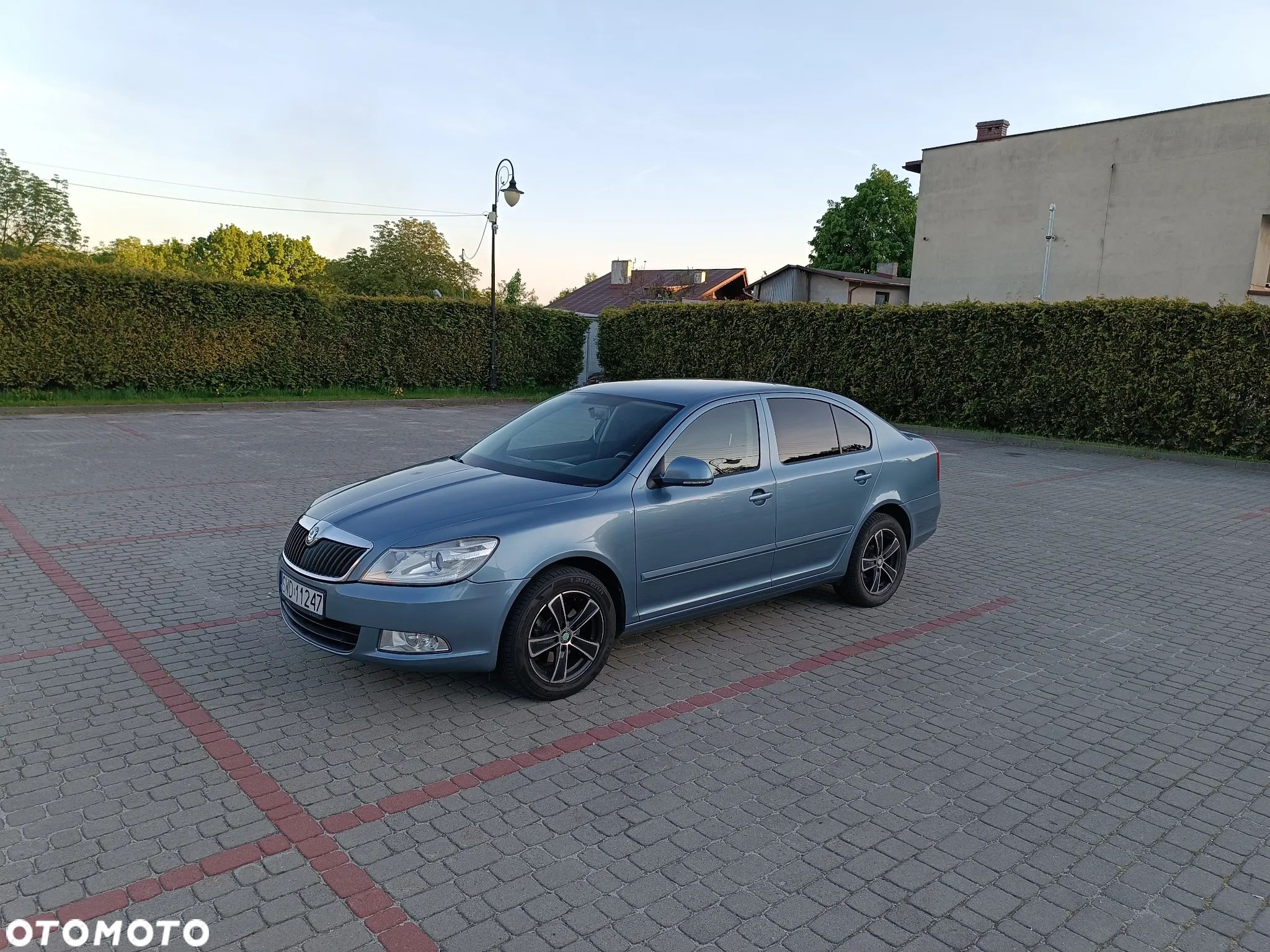 Skoda Octavia 1.6 Ambition - 1