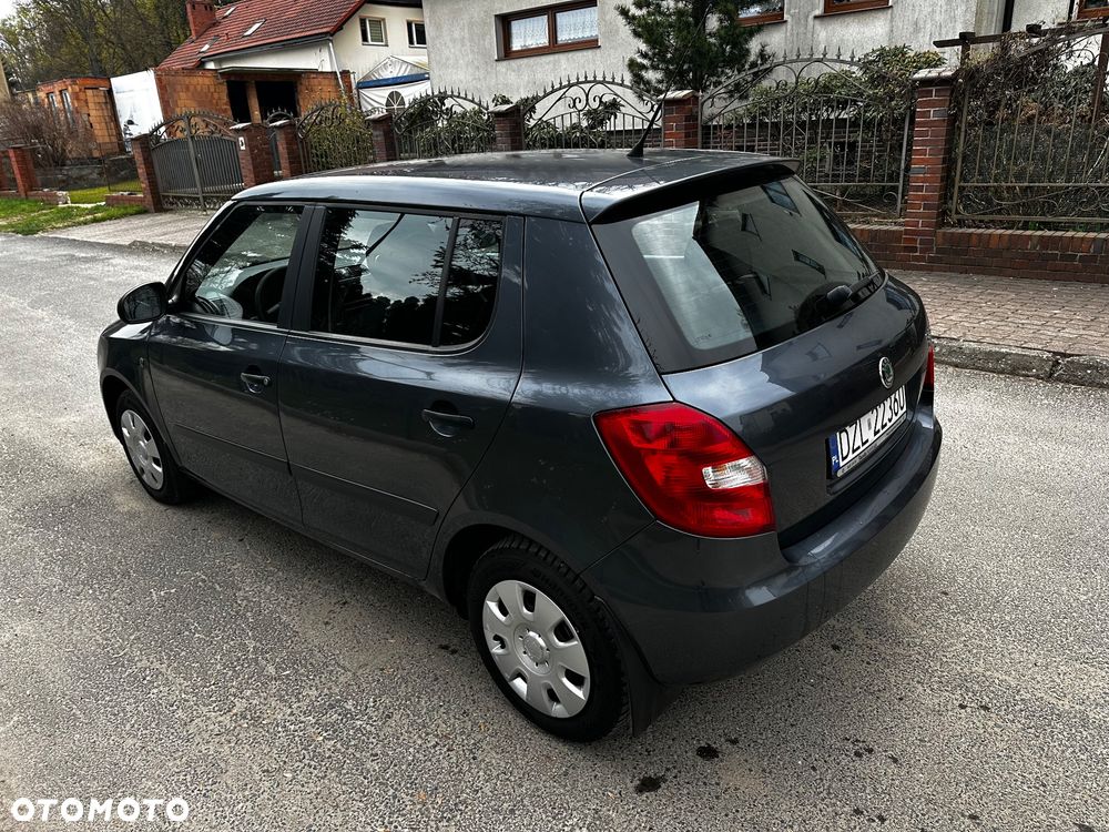 Skoda Fabia - 11