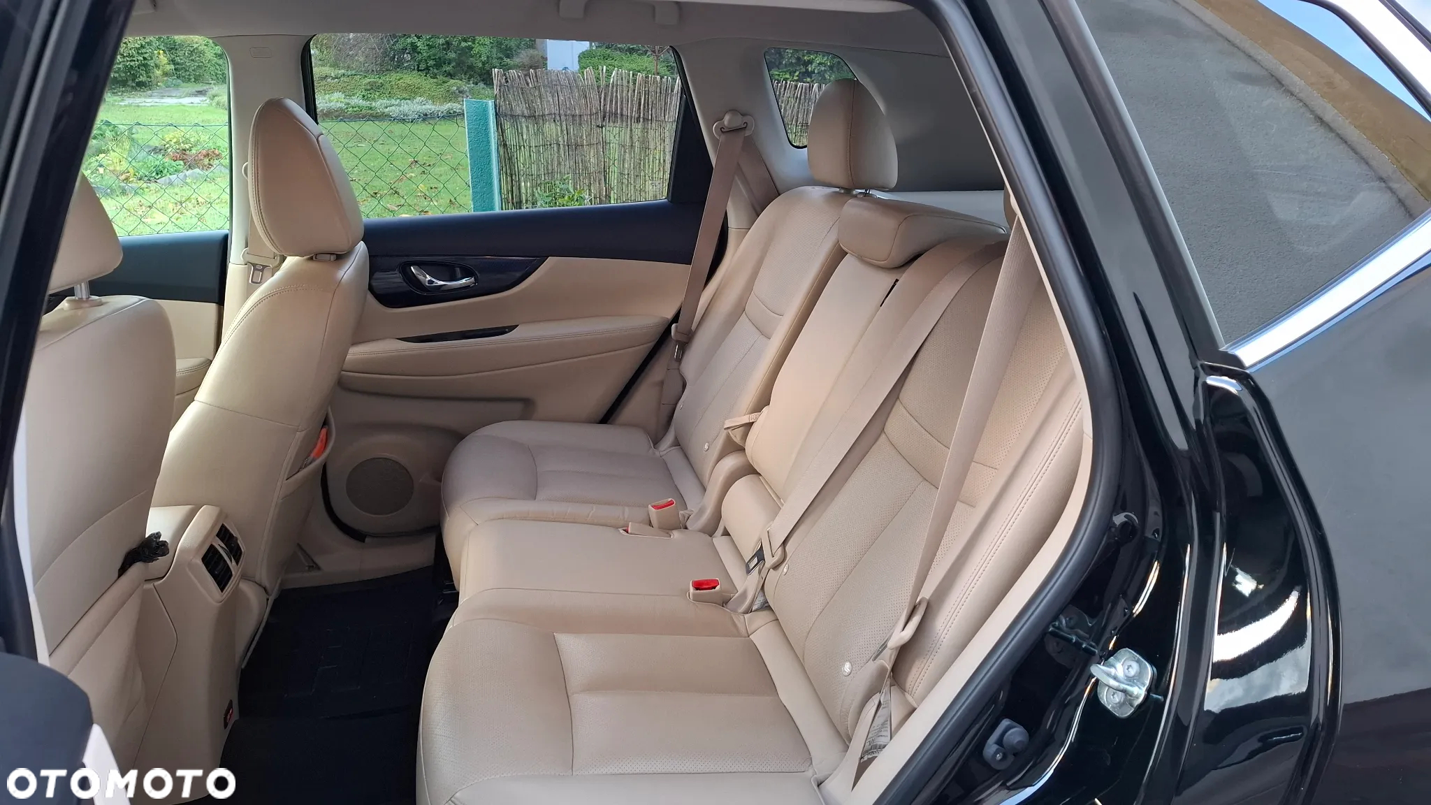 Nissan X-Trail 1.3 DIG-T Tekna 2WD DCT - 32