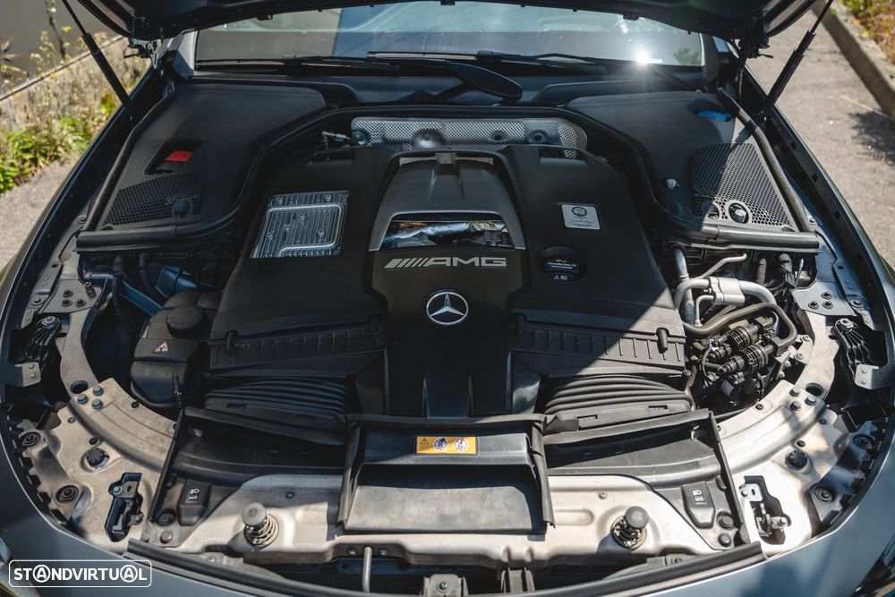 Mercedes-Benz E 63 AMG S 4-Matic+ - 18