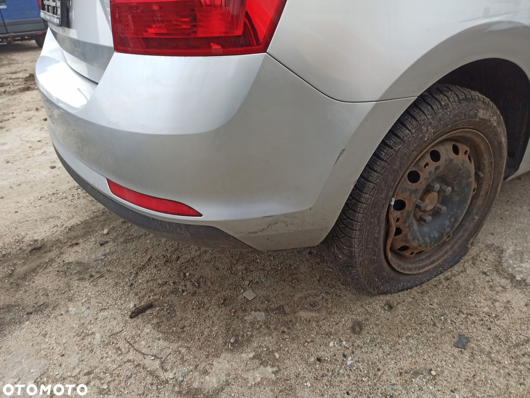 Zderzak tył SKODA RAPID KOMBI LA7W 15r - 9