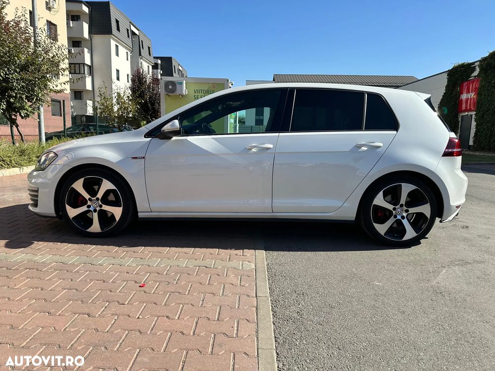 Volkswagen Golf 2.0 TSI BMT DSG GTI - 16