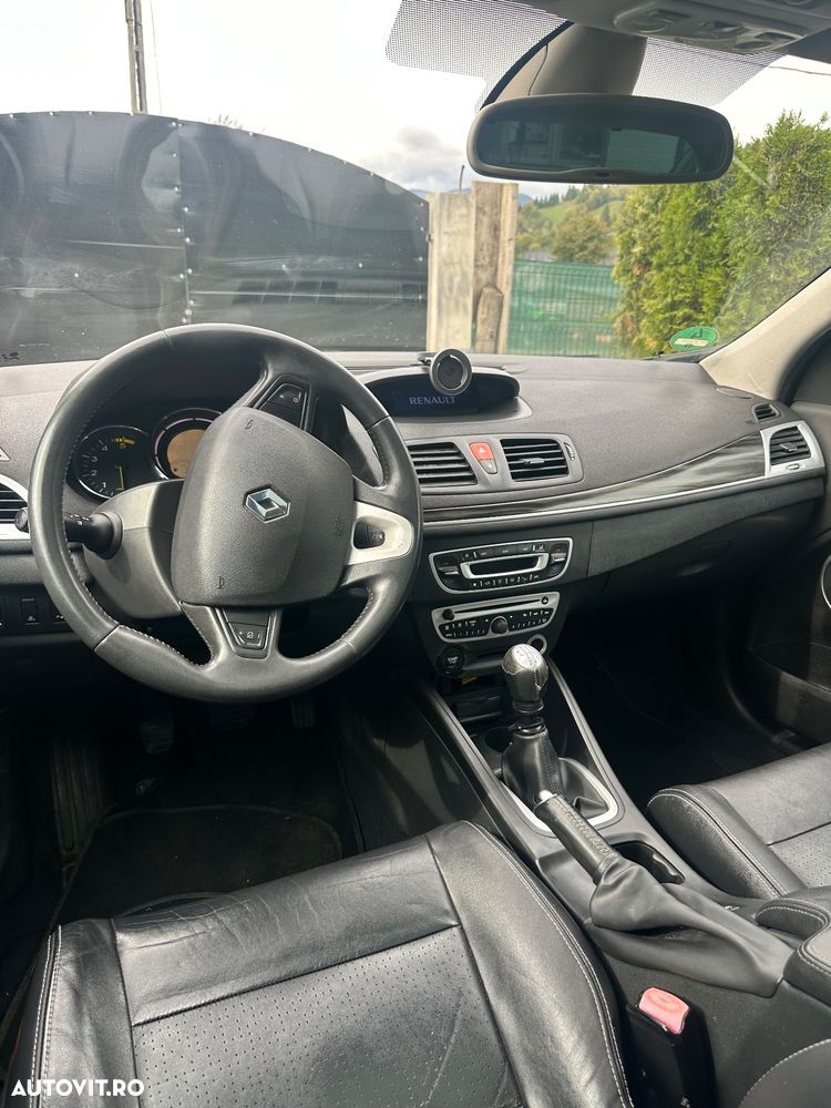 Renault Megane 1.9 dCi FAP Privilege - 5