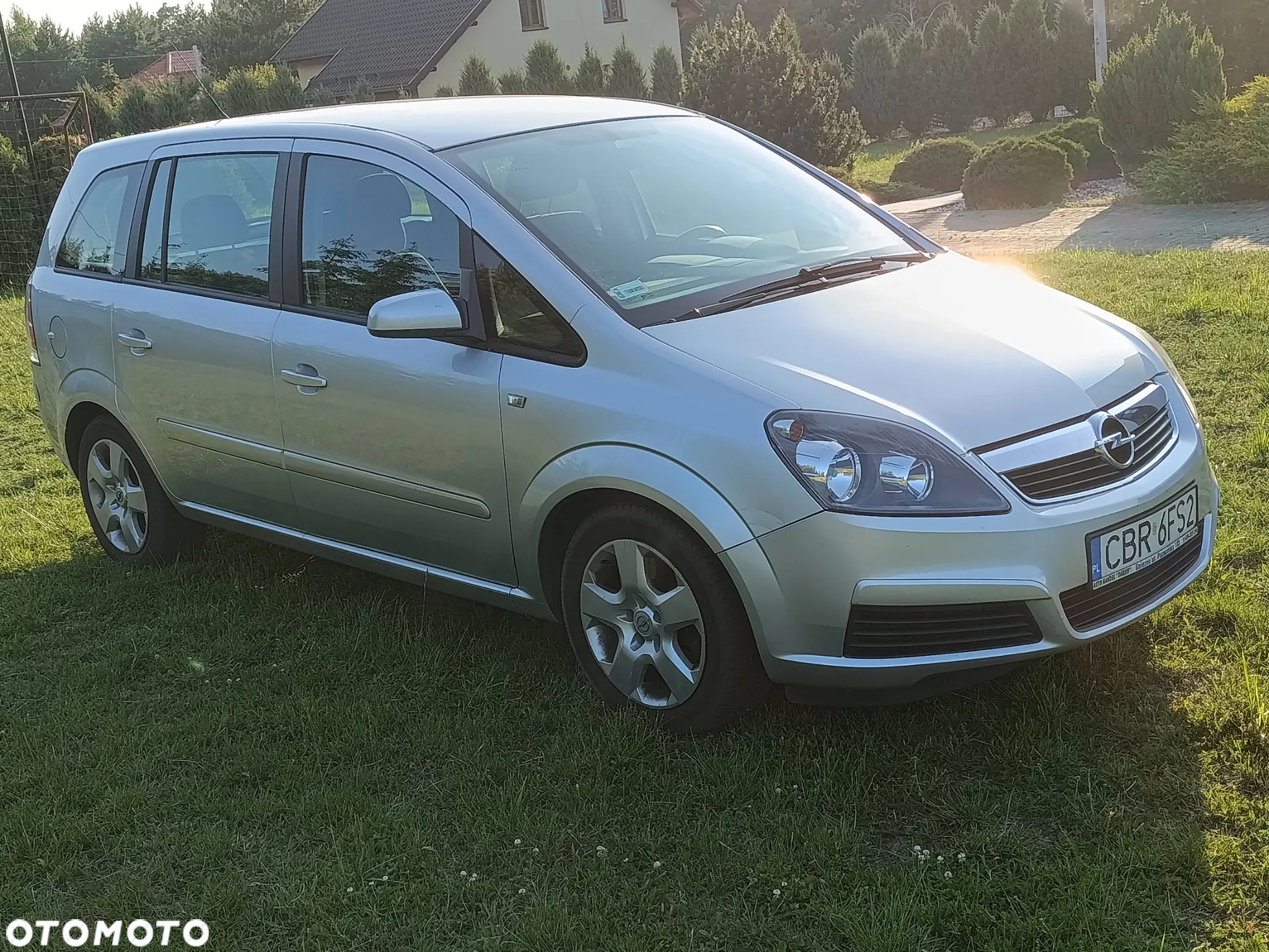 Opel Zafira 1.9 CDTI - 6