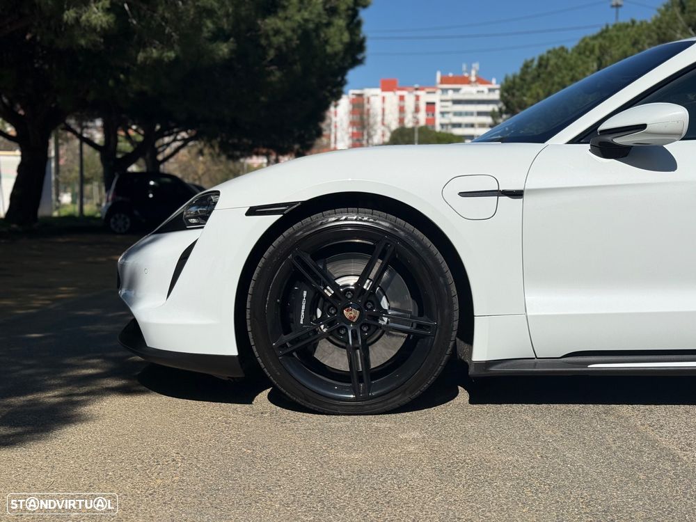 Porsche Taycan 4S Bateria Performance Plus - 13