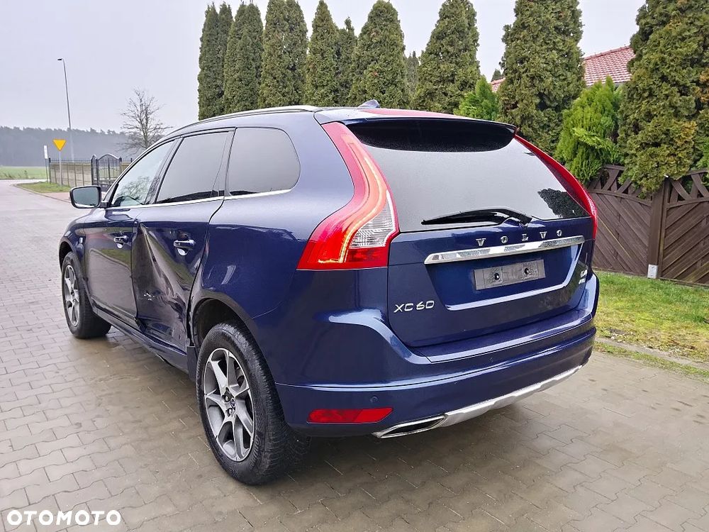 Volvo XC 60 D4 AWD Ocean Race - 3