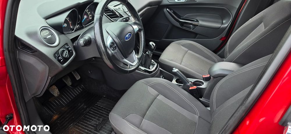 Ford Fiesta 1.0 EcoBoost S&S TITANIUM - 20