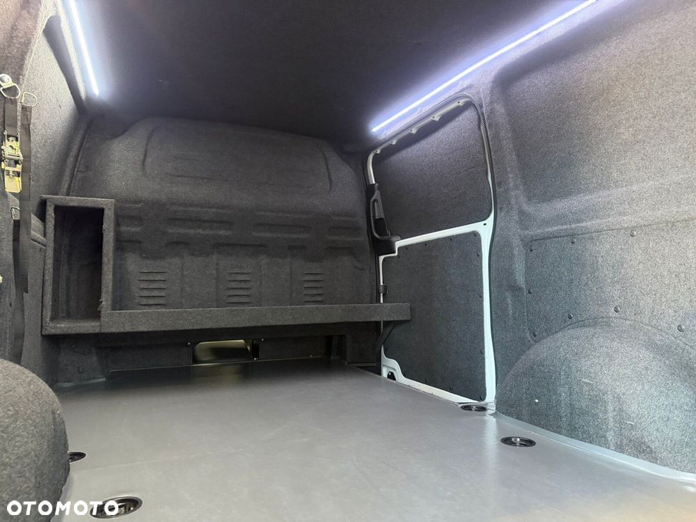 Mercedes-Benz vito - 10