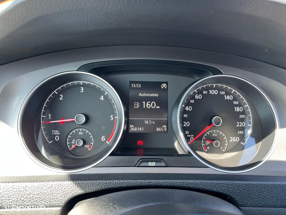 VW Golf 1.6 TDi Trendline BlueMotion - 35