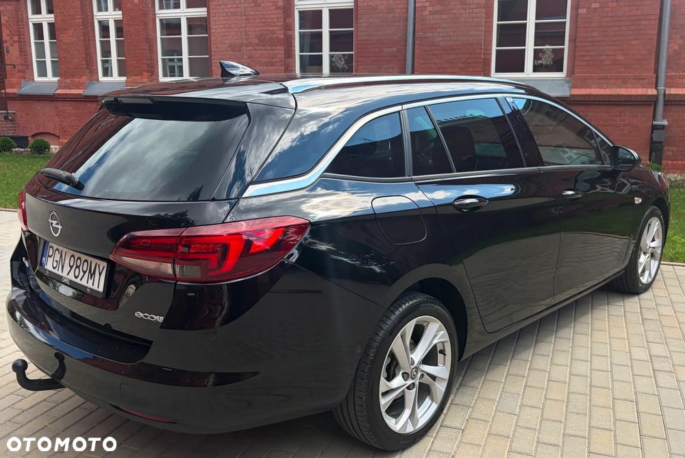 Opel Astra 1.6 CDTI Cosmo - 28