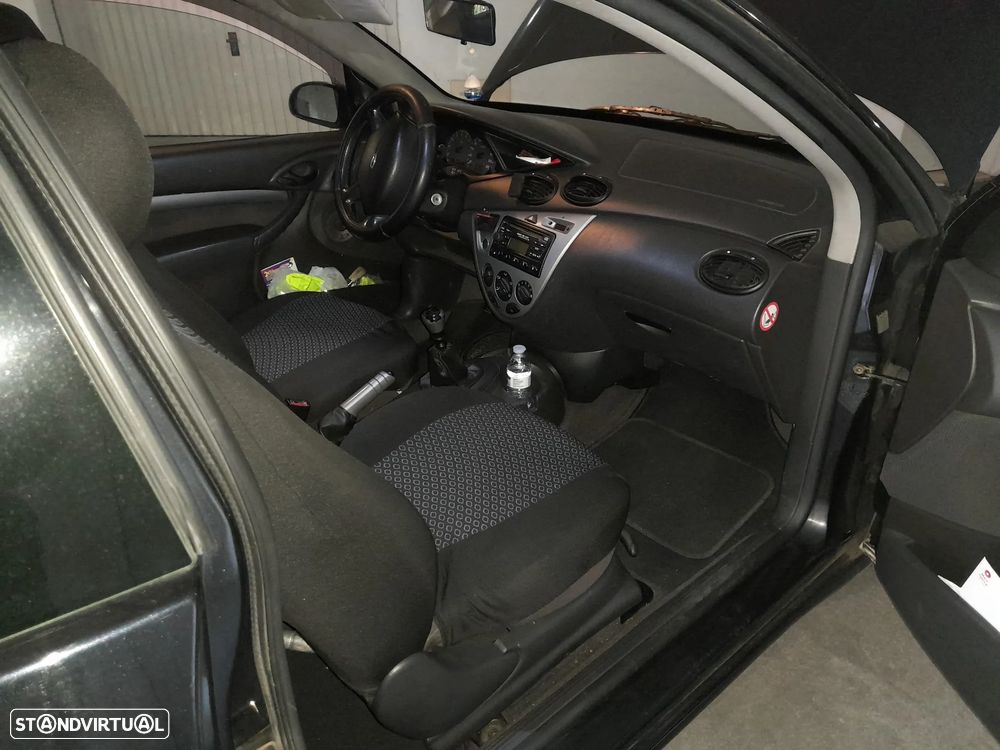 Ford Focus 1.8 TDdi X-Trend - 2
