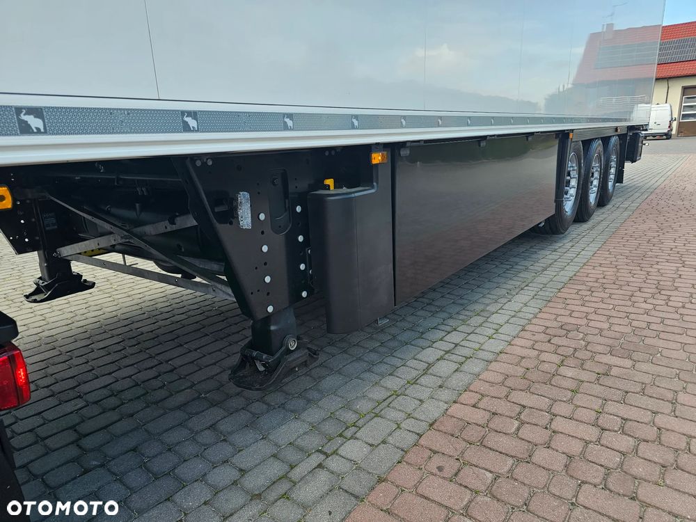 Schmitz Cargobull CHŁODNIA szer.KWIATOWA 2.50m OŚ PODN.JAK NOWA - 12
