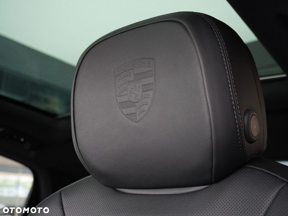 Porsche Cayenne Black Edition - 25
