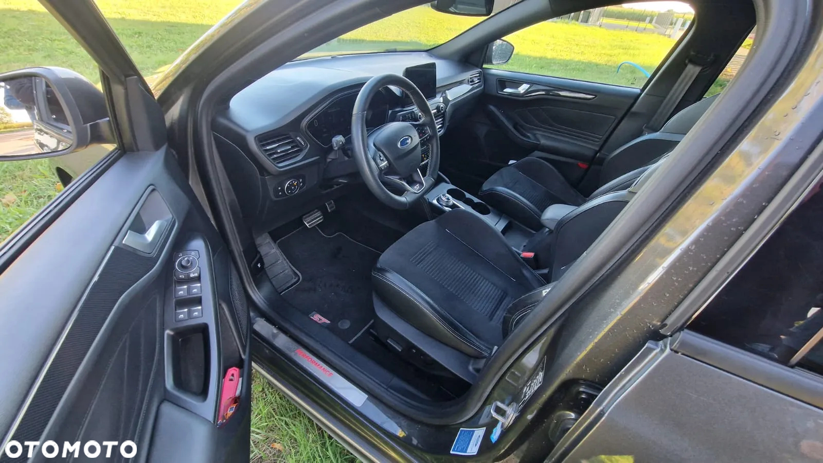 Ford Focus 2.3 EcoBoost ST - 5