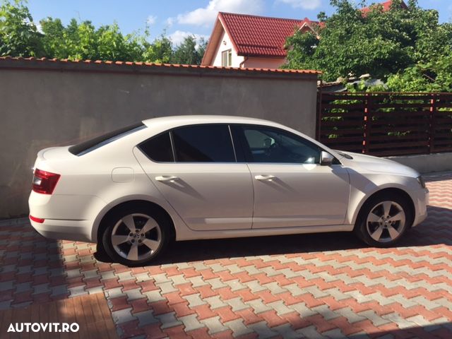 Skoda Octavia 1.2 TSI Elegance - 1