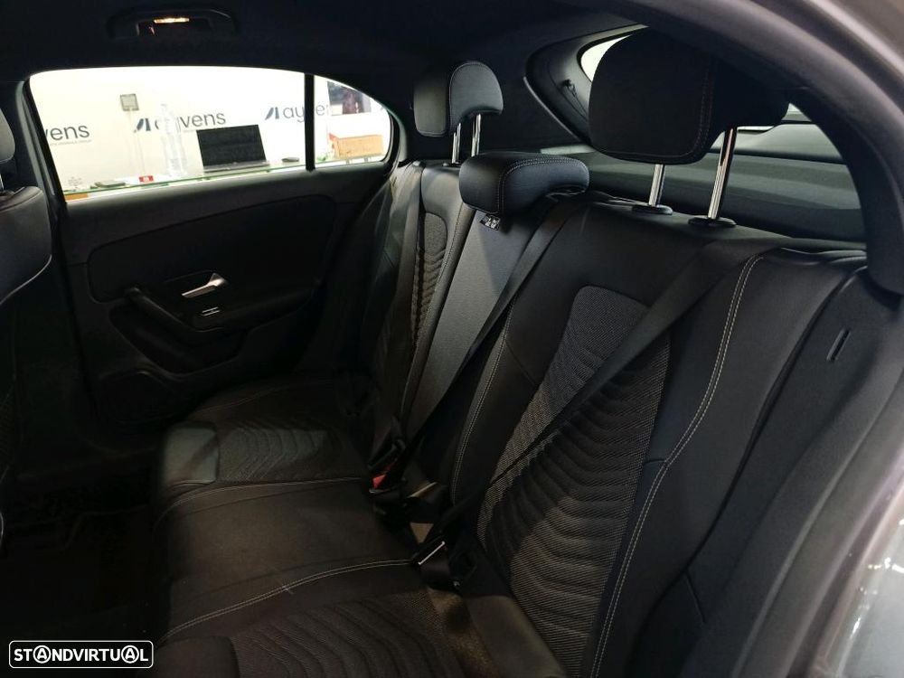 Mercedes-Benz A 160 Style - 9
