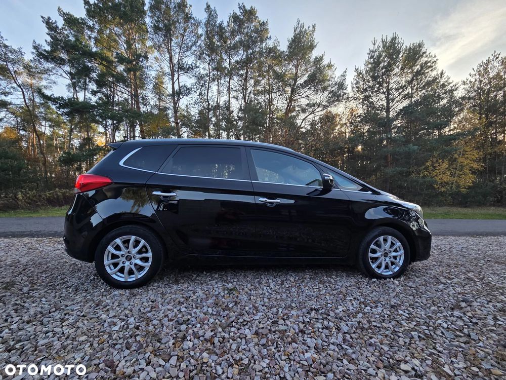 Kia Carens 1.7 CRDi 141 ISG Spirit - 23