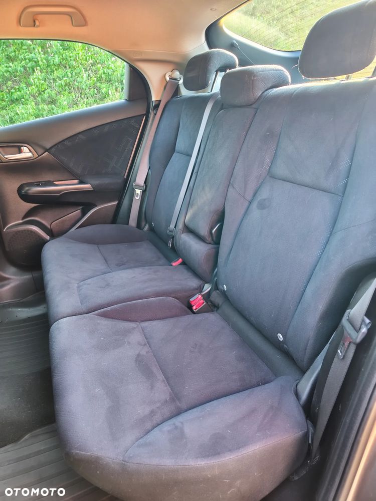 Honda Civic 1.4 Comfort - 26