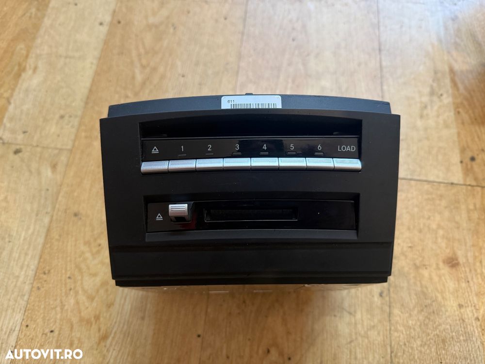Magazie cd cod a2218703095 s class w221 non facelift
