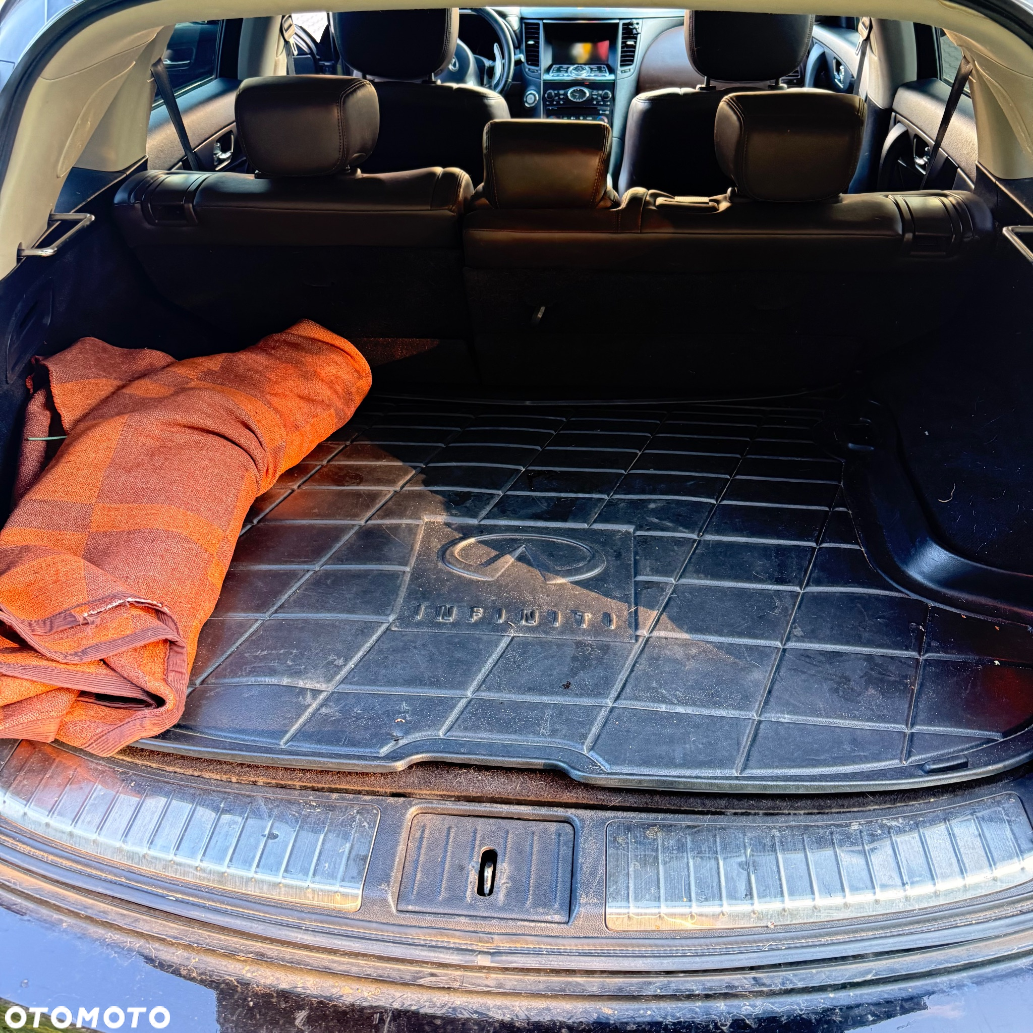 Infiniti FX FX50 S Premium - 24