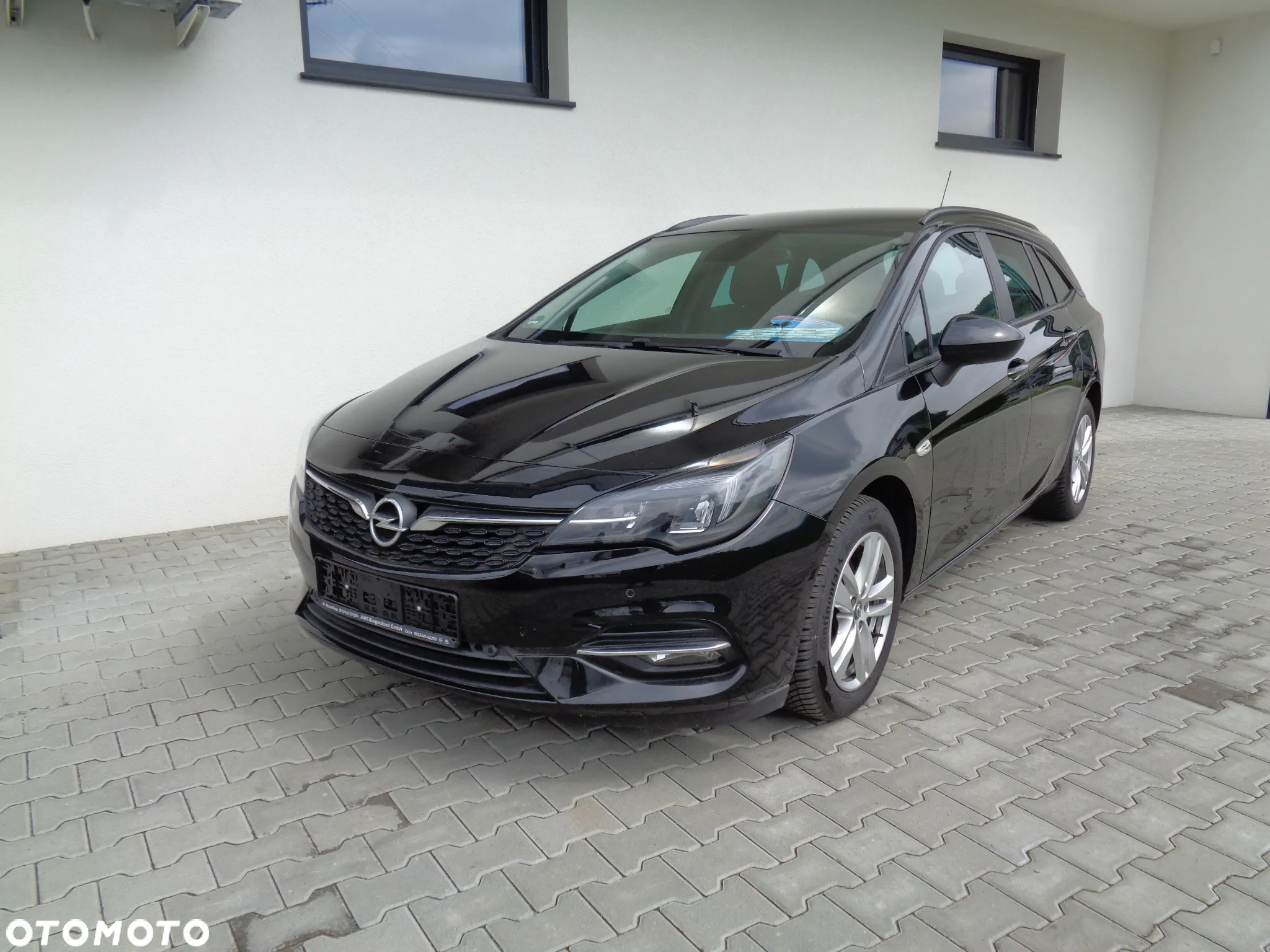 Opel Astra - 2