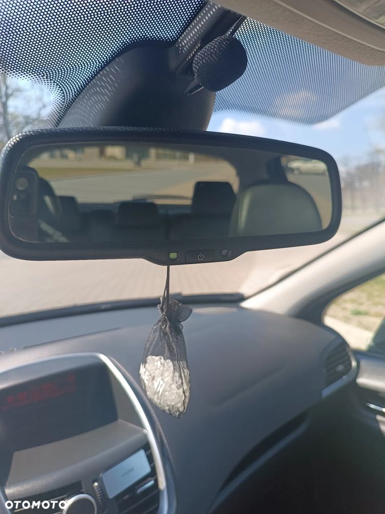 Peugeot 207 1.6 HDi Trendy Euro5 - 25