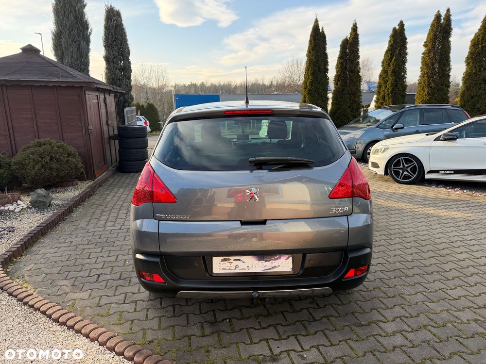 Peugeot 3008 1.6 Premium - 6