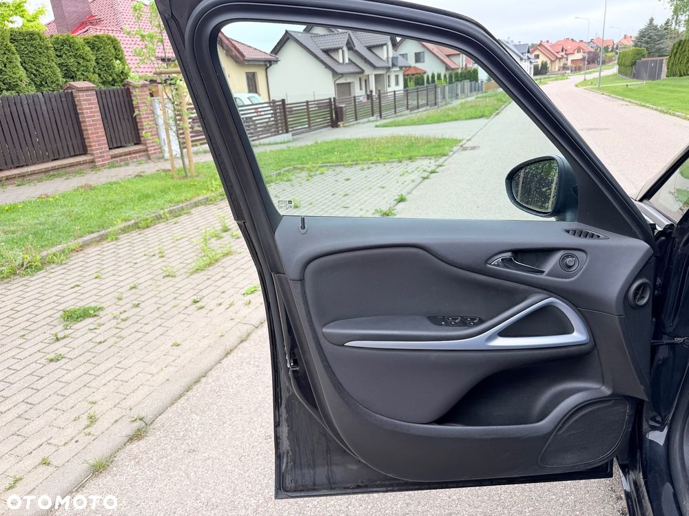 Opel Zafira - 19