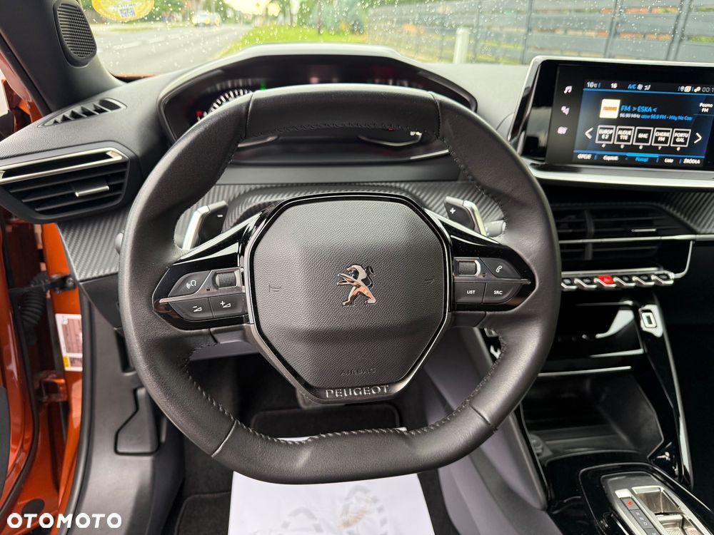 Peugeot 2008 1.5 BlueHDi Allure S&S EAT8 - 26